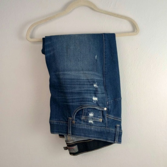 Torrid Womens Premium Bombshell Stretch Skinny Crop Blue Denim Jeans Size 20 - Picture 2 of 6